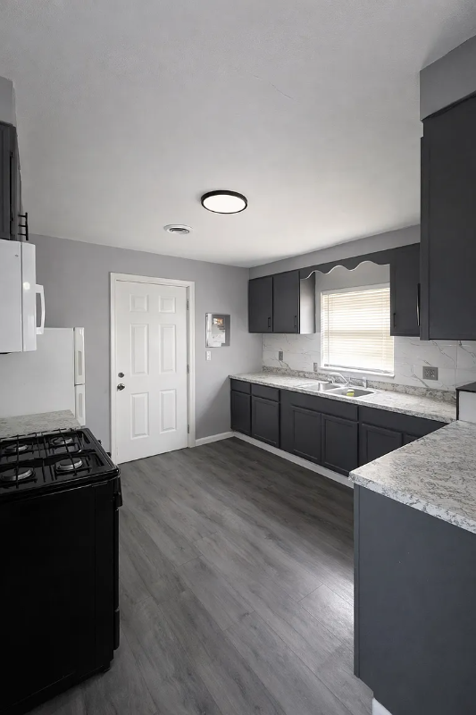 3643 Elsa Ave Saint Ann, Mo ##Mo - Photo 6 of 12