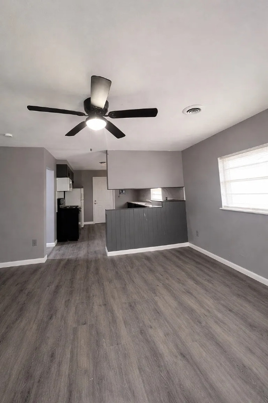 3643 Elsa Ave Saint Ann, Mo ##Mo - Photo 7 of 12