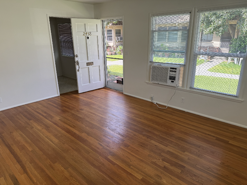 2438 E Washington Blvd #2438 - Photo 7 of 9