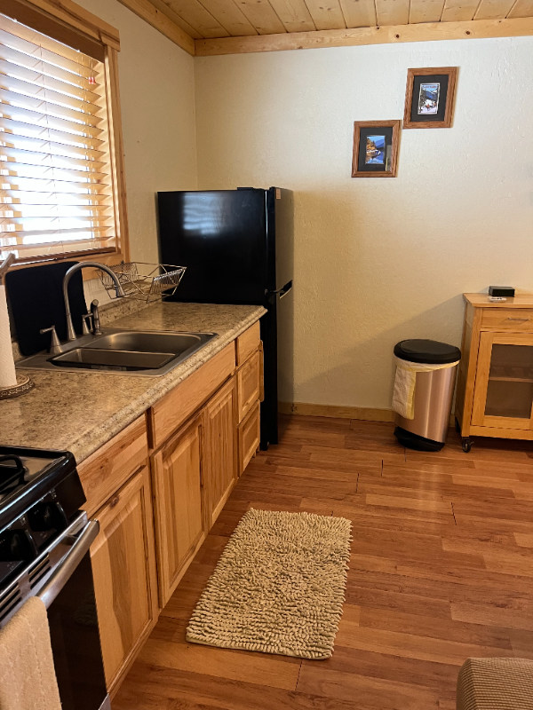 4005 Cedar Ave - Photo 2 of 15