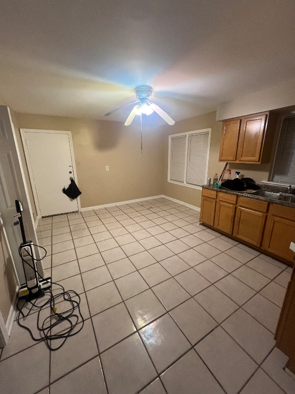 3513 S 59th Ct - Photo 7 of 13