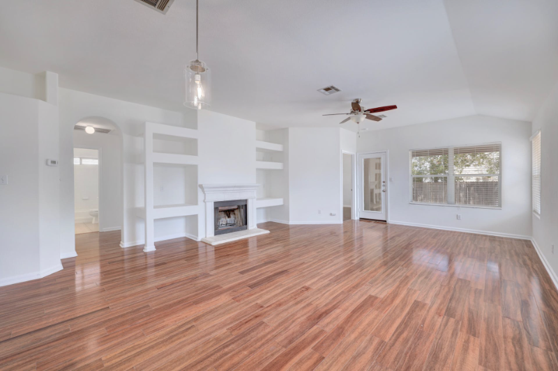 1912 Avante Dr - Photo 2 of 20