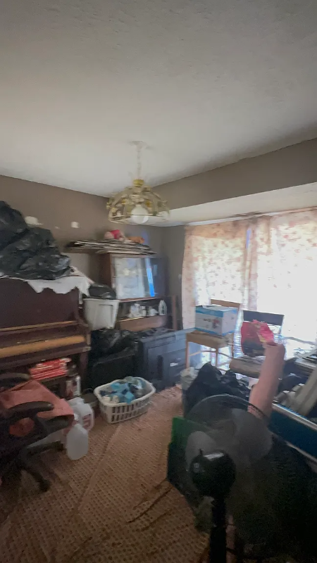 1932 Overbrook Dr - Photo 3 of 13