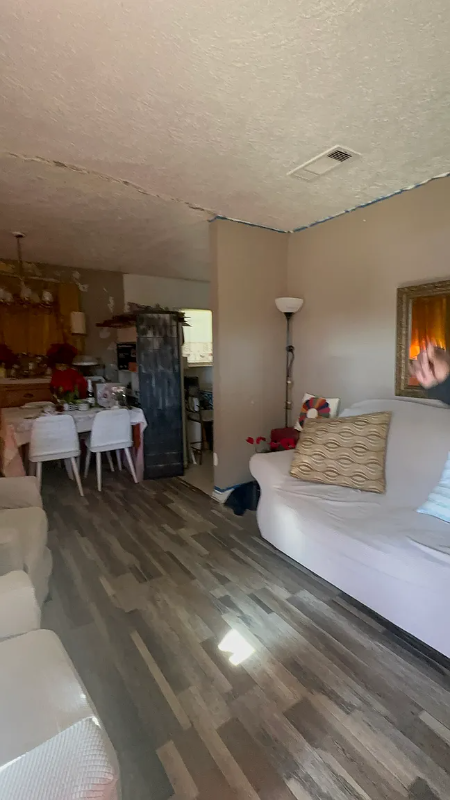 1932 Overbrook Dr - Photo 4 of 13