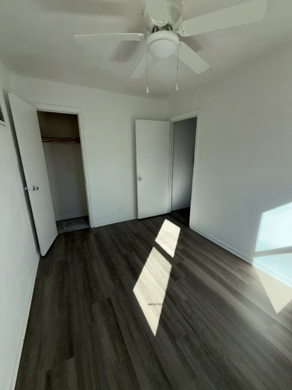 1971 E Cantrell St - Photo 6 of 19