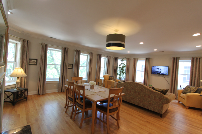 2033 W Jarvis Ave #3 - Photo 3 of 21