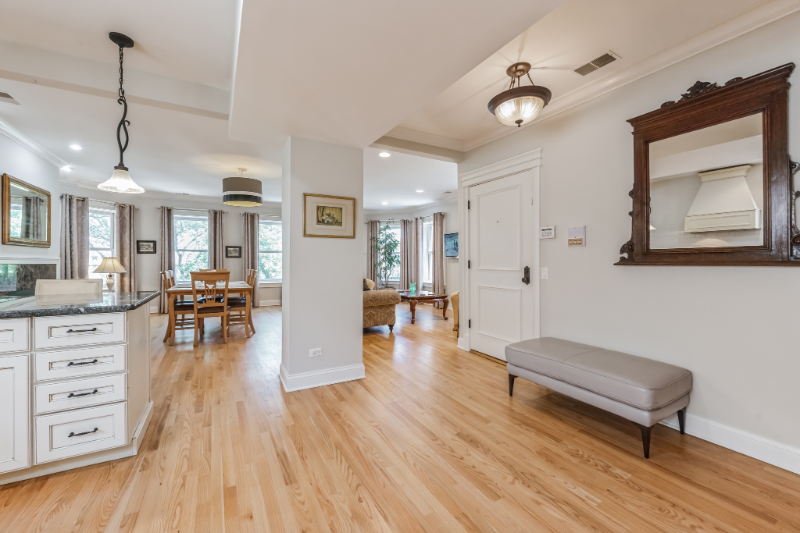 2033 W Jarvis Ave #3 - Photo 4 of 21