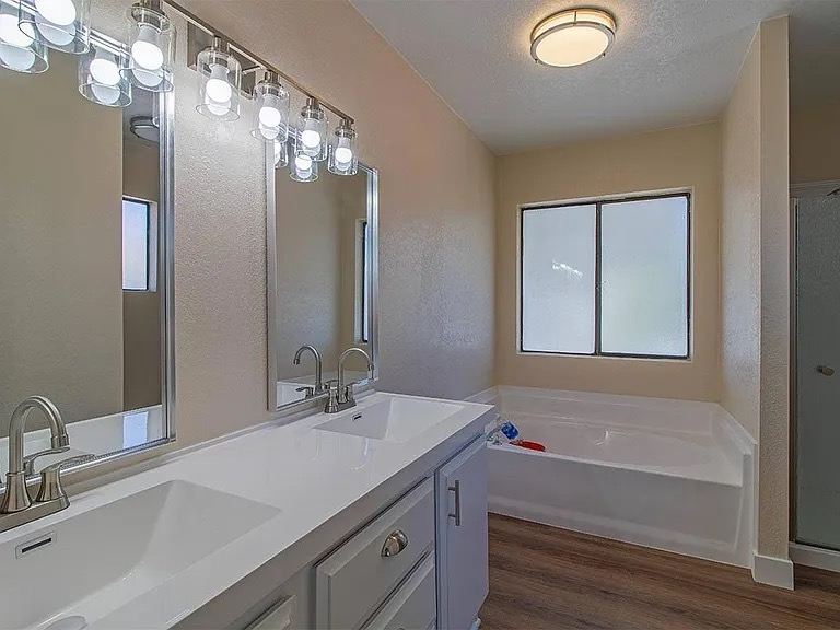 6420 E Tropicana Ave #122 - Photo 3 of 9