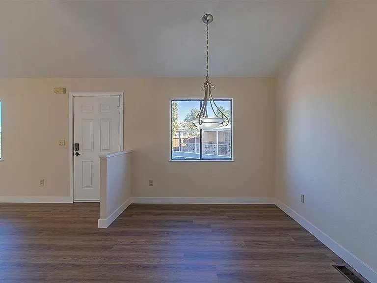 6420 E Tropicana Ave #122 - Photo 4 of 9