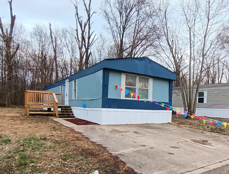 47 Deerwood Park - Photo 2 of 14