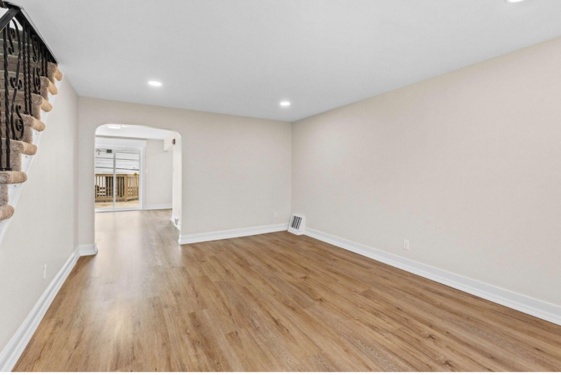 622 Magnolia Ave - Photo 3 of 12