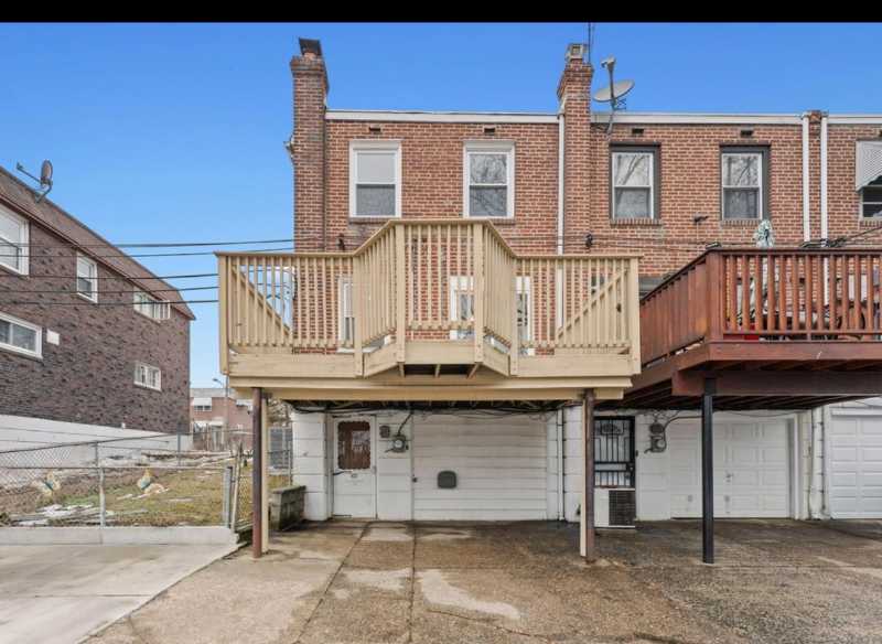 622 Magnolia Ave - Photo 6 of 12