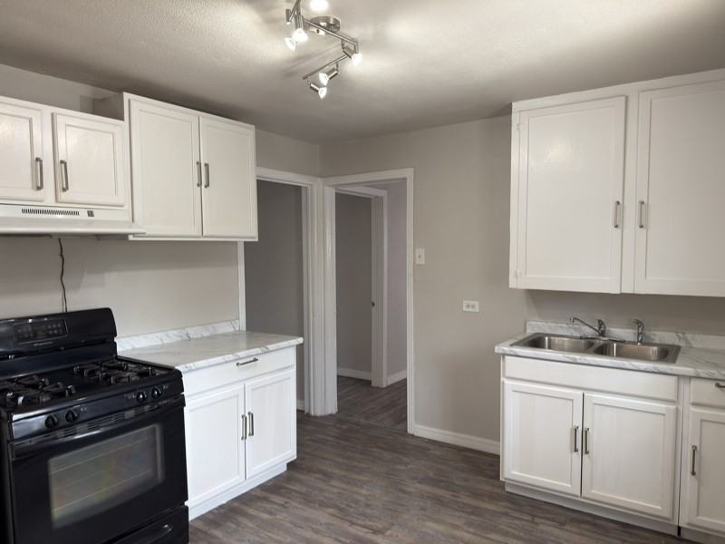 1422 W Mariposa Dr - Photo 5 of 6