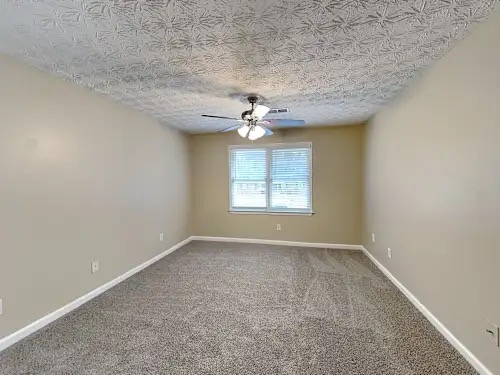 256 Palms Ln Sw - Photo 4 of 12