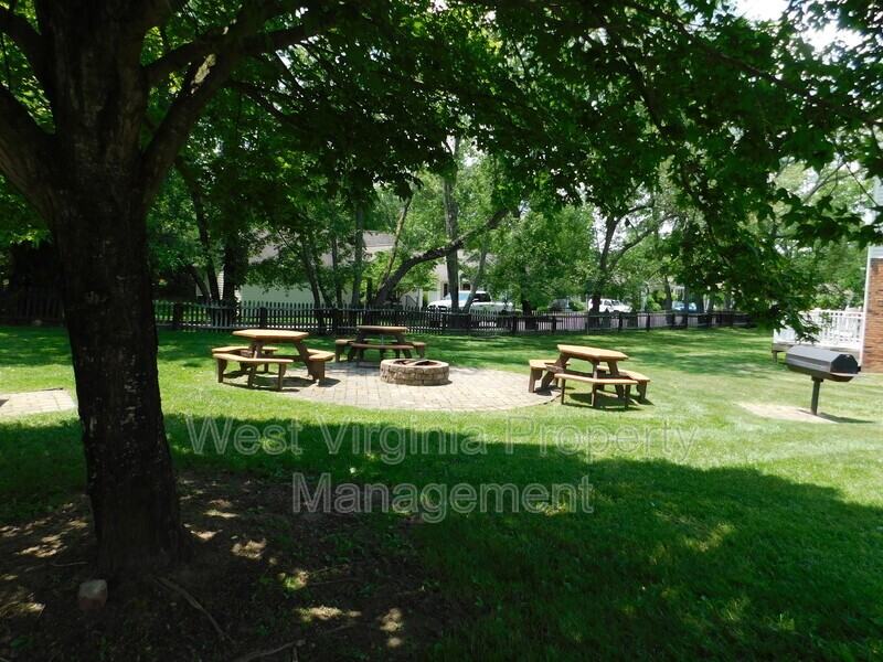 156 Cardinal Way #22 - Photo 5 of 26