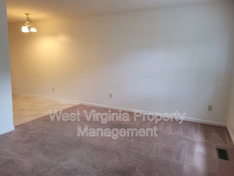 156 Cardinal Way #22 - Photo 7 of 26