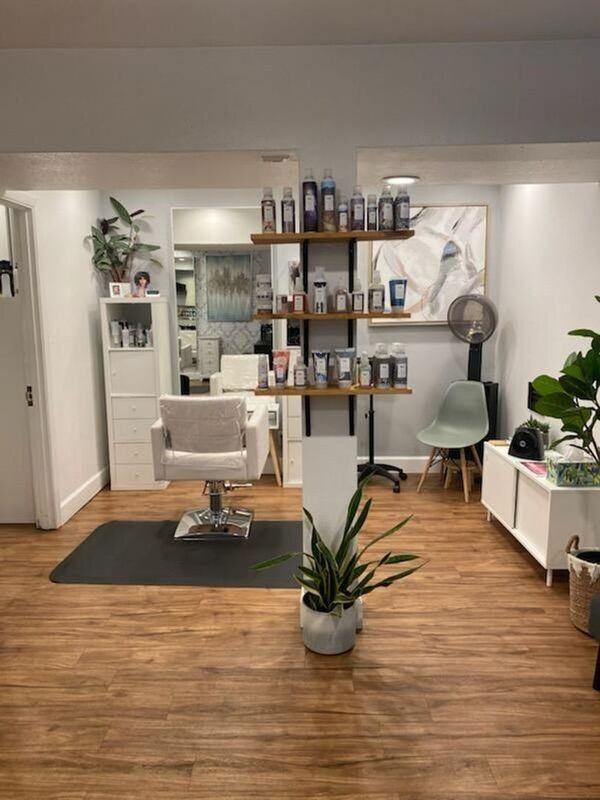 822 Nw 21st Ave - Photo 5 of 9