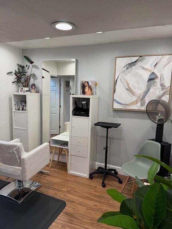 822 Nw 21st Ave - Photo 7 of 9