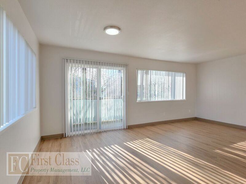 12345 Sw Hall Blvd #01 - Photo 5 of 19