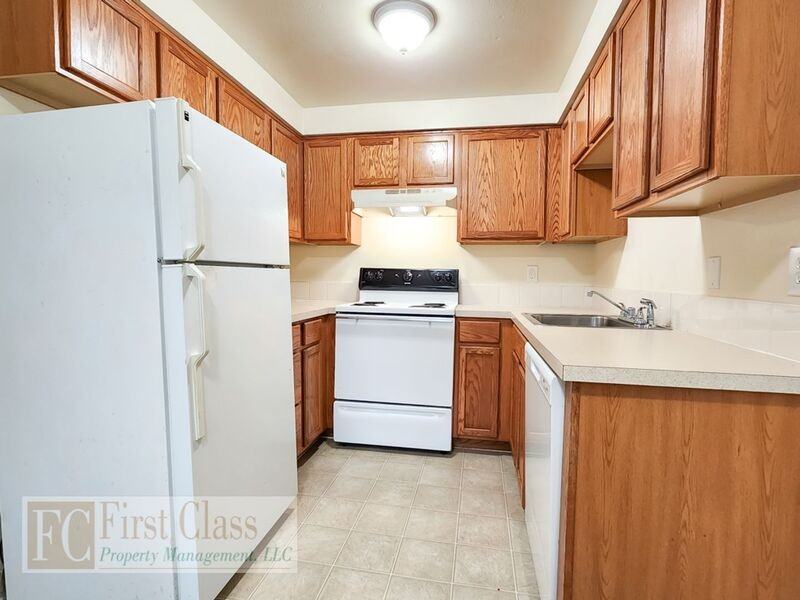 10056 Sw Garrett St - Photo 6 of 22