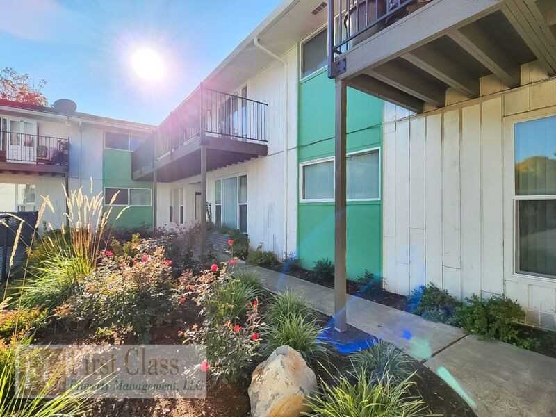 8860 Sw Cashmur Ln #12