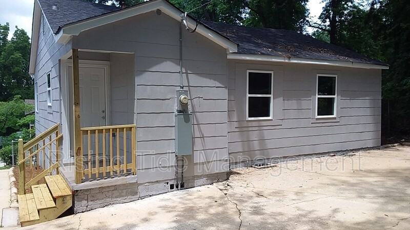 1909 16th Ave N - Photo 2 of 17