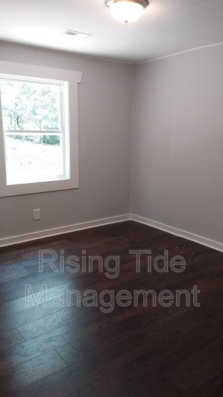 1909 16th Ave N - Photo 7 of 17