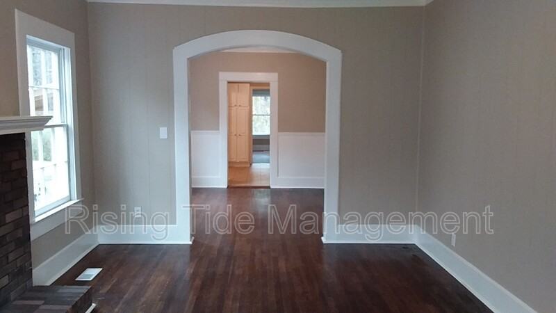 104 Walker Ave - Photo 4 of 14