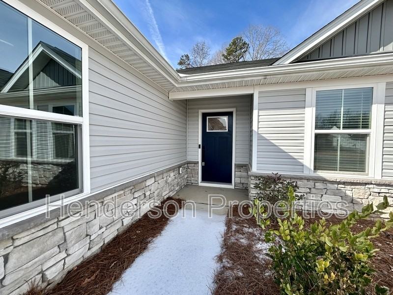 5427 Hughesdale Dr - Photo 2 of 29