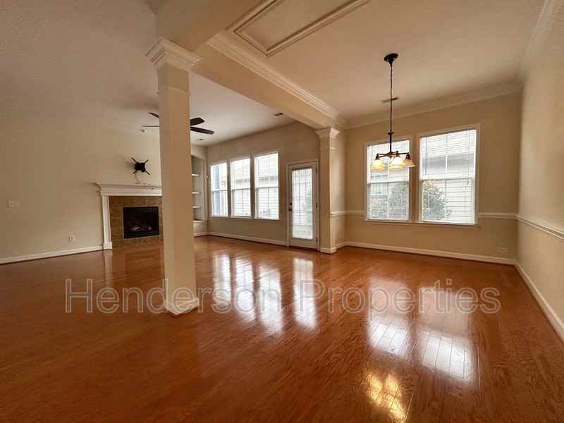 6533 Old Magnolia Ln - Photo 3 of 19