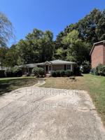 featured image of 4811 Malibu Dr