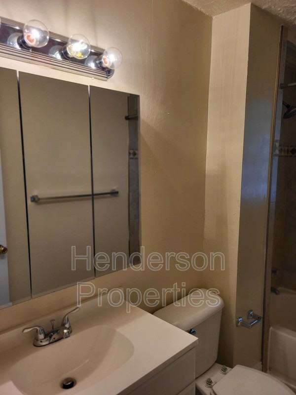 1511 Hamorton Pl #3 - Photo 4 of 7