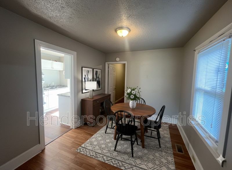 1256 Edgewood Rd - Photo 2 of 17