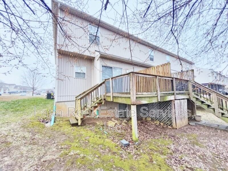 4530 Willow Ave - Photo 2 of 17