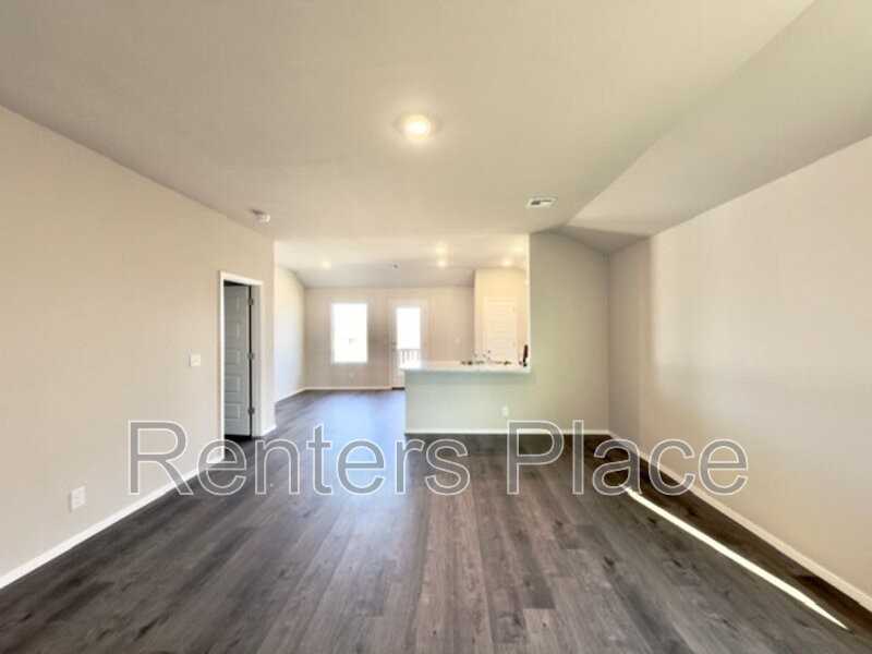 1008 W Lawton Rd - Photo 3 of 15