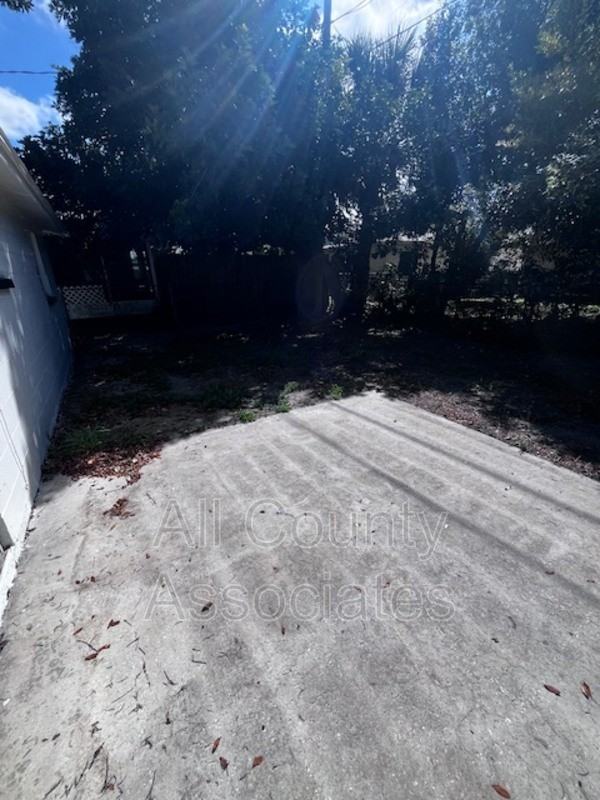 5316 Seahorse Dr - Photo 2 of 14