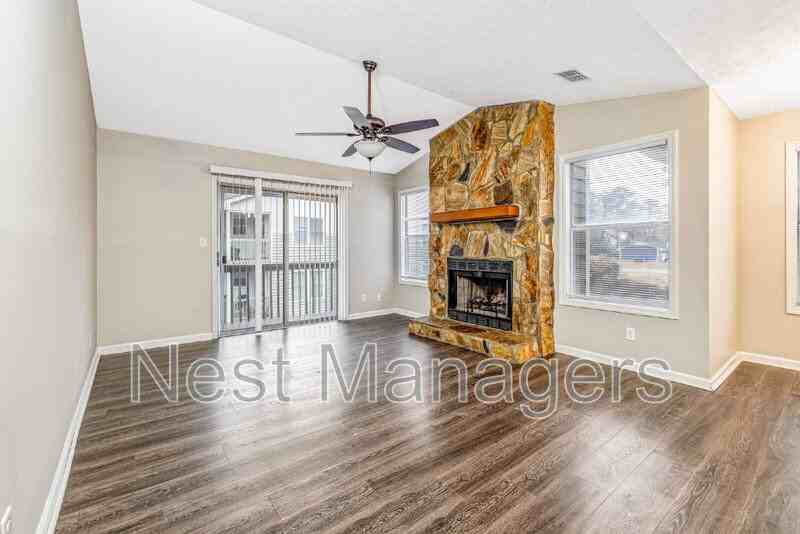 6813 Willowbrook Dr #9 - Photo 6 of 28