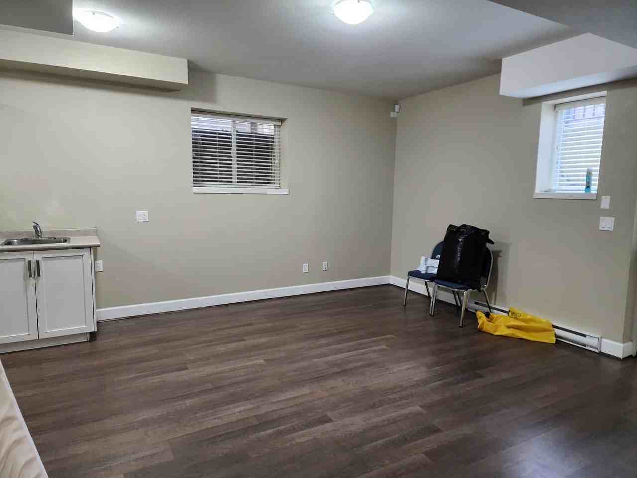 78B 78B Avenue - Photo 2 of 6