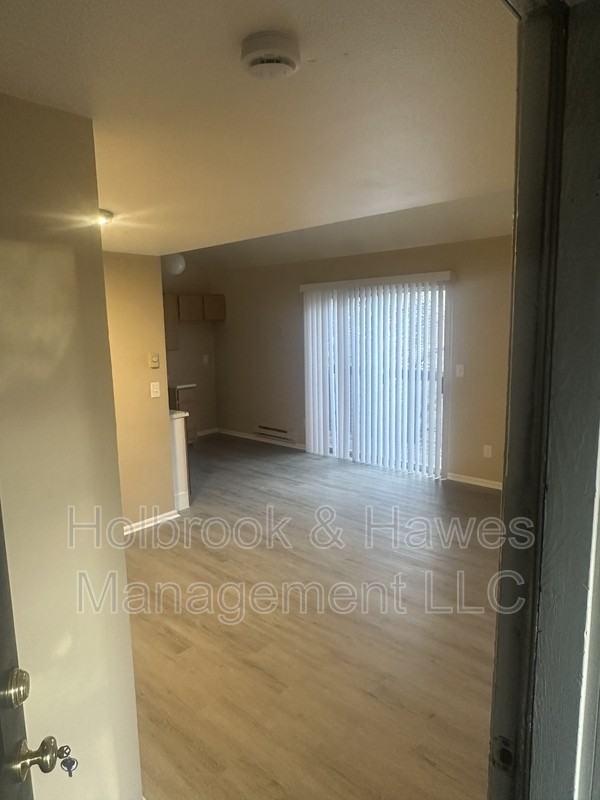 4531 E Boardwalk Dr Bldg X - Photo 3 of 20