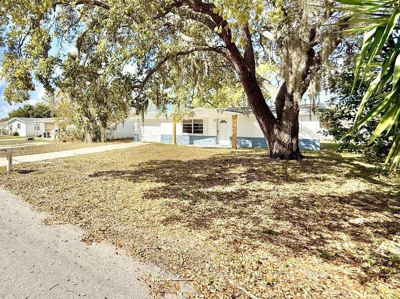 12909 Kings Manor Ave - Photo 5 of 49