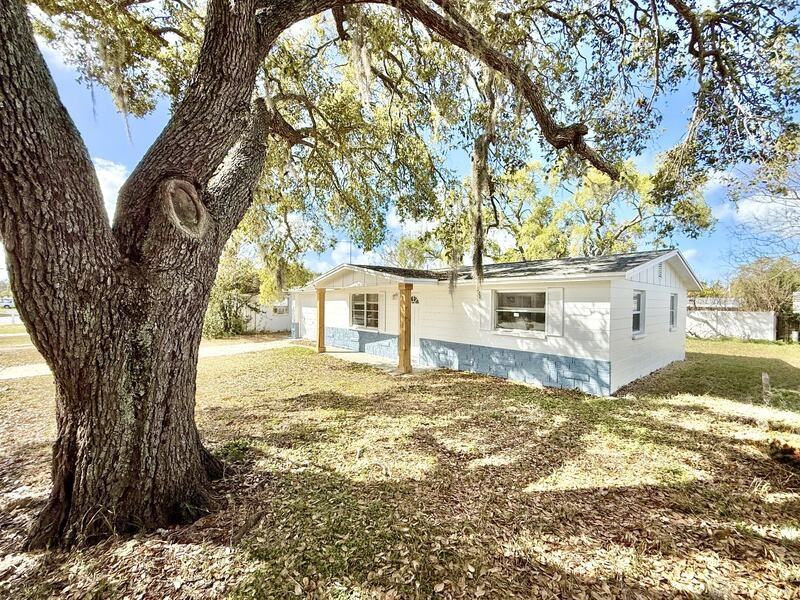 12909 Kings Manor Ave - Photo 7 of 49