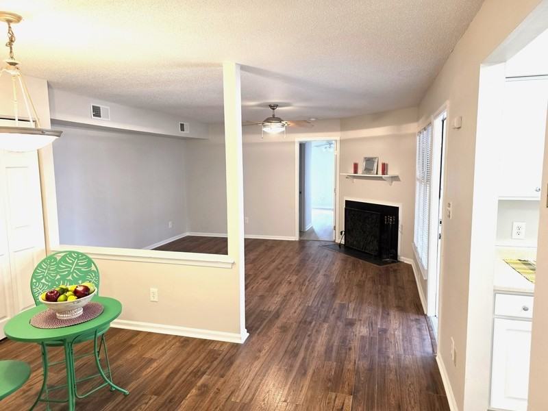 2811 Edridge Ct #202 - Photo 7 of 25