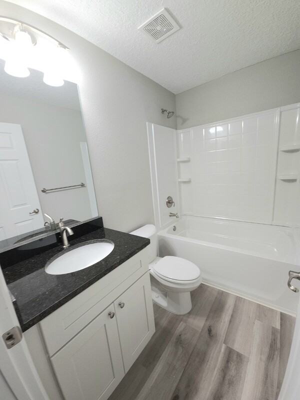 1336 W Cary Dr - Photo 7 of 12