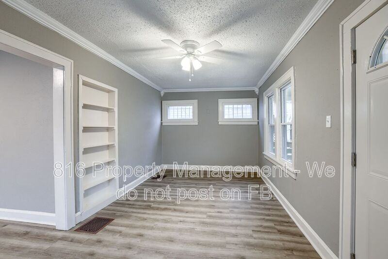 5702 Euclid Ave - Photo 3 of 23