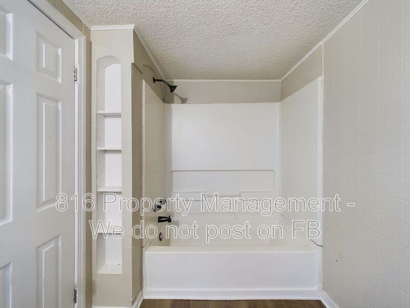 1013 W South Ave - Photo 7 of 12