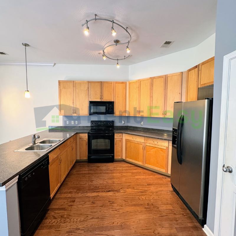 1400 Granby St - Photo 4 of 21