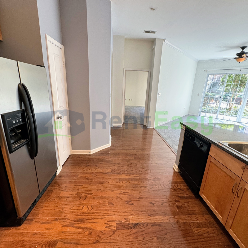 1400 Granby St - Photo 5 of 21