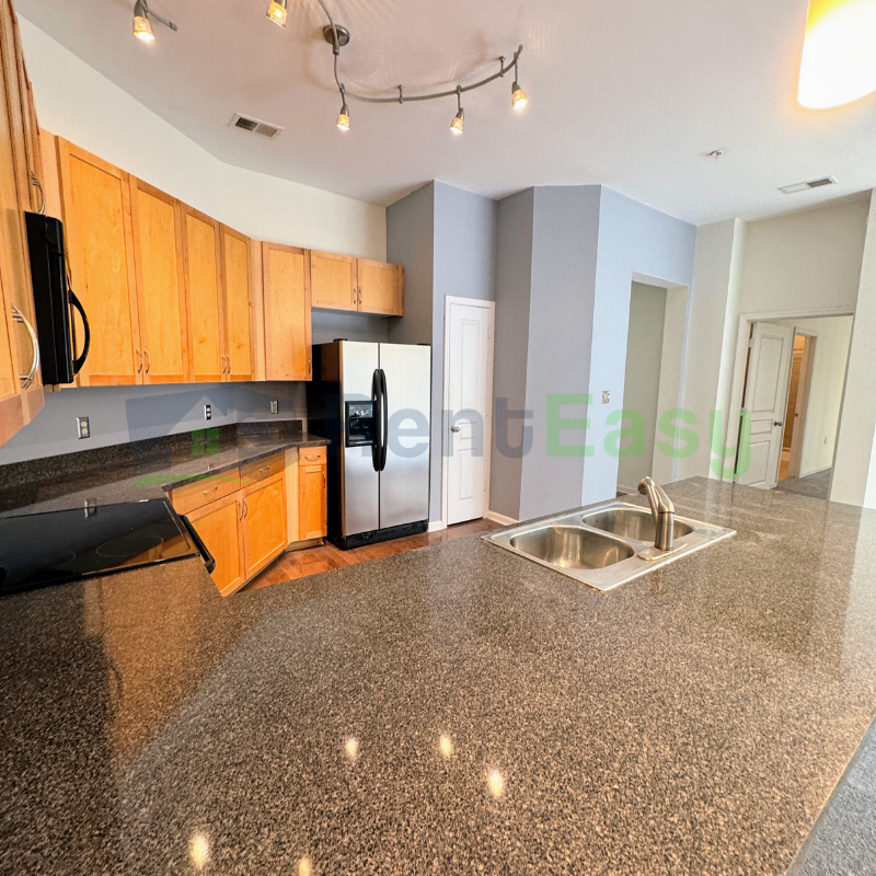 1400 Granby St - Photo 6 of 21