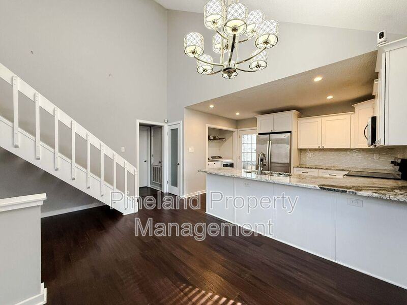 413 Watergap Dr - Photo 3 of 18