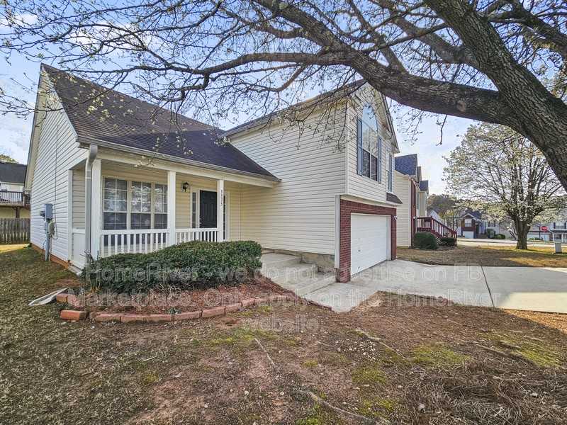 3335 Waggoner Ln - Photo 3 of 20